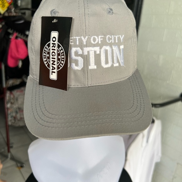 Universal Hat - Picture 15 of 16